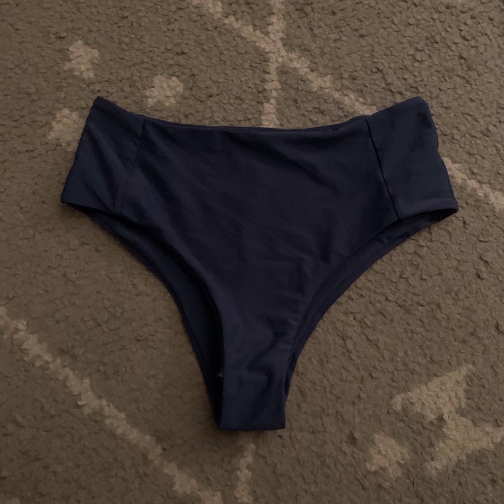 High Waisted Zaful bottoms